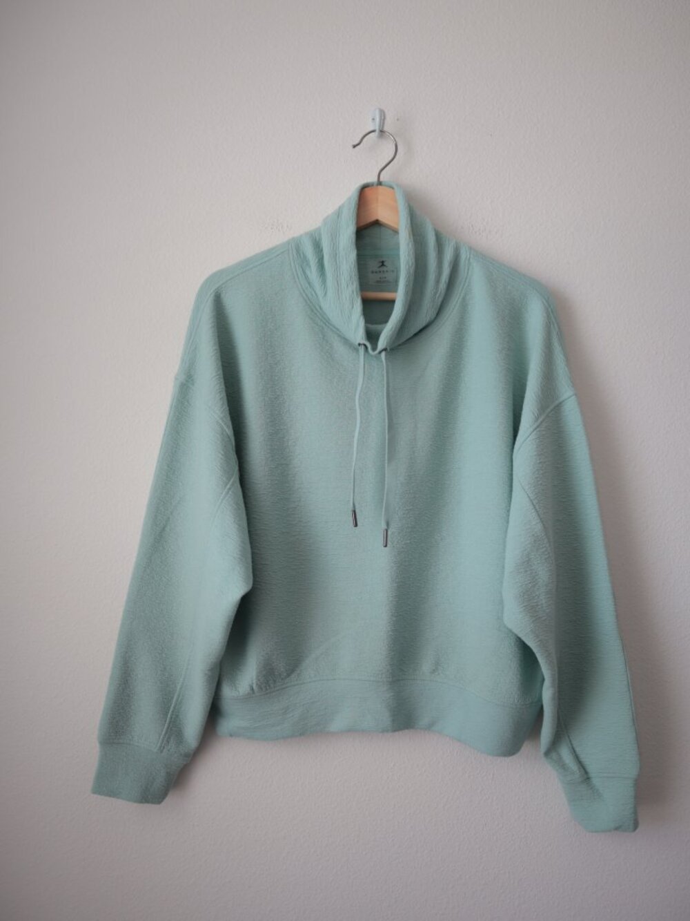 Danskin Textured Oversized Mockneck Sweatshirt | S